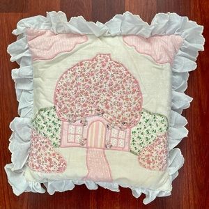 Patchwork Decorative Pastel Pilliow - Whimsical Cottage
